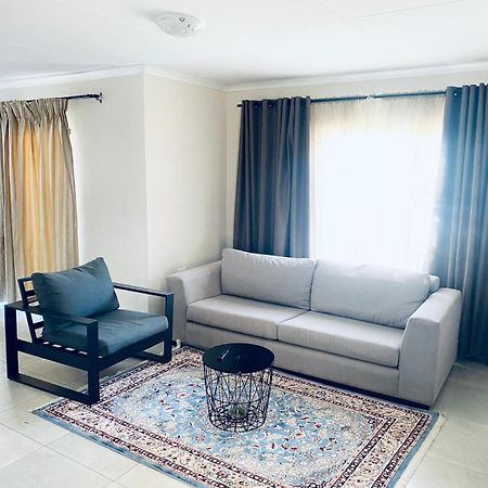 Tranquility Guesthouse Standerton Экстерьер фото