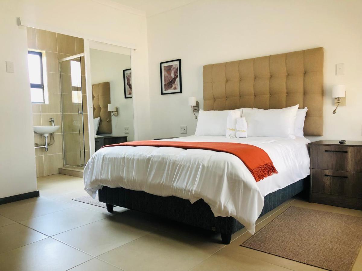 Tranquility Guesthouse Standerton Экстерьер фото