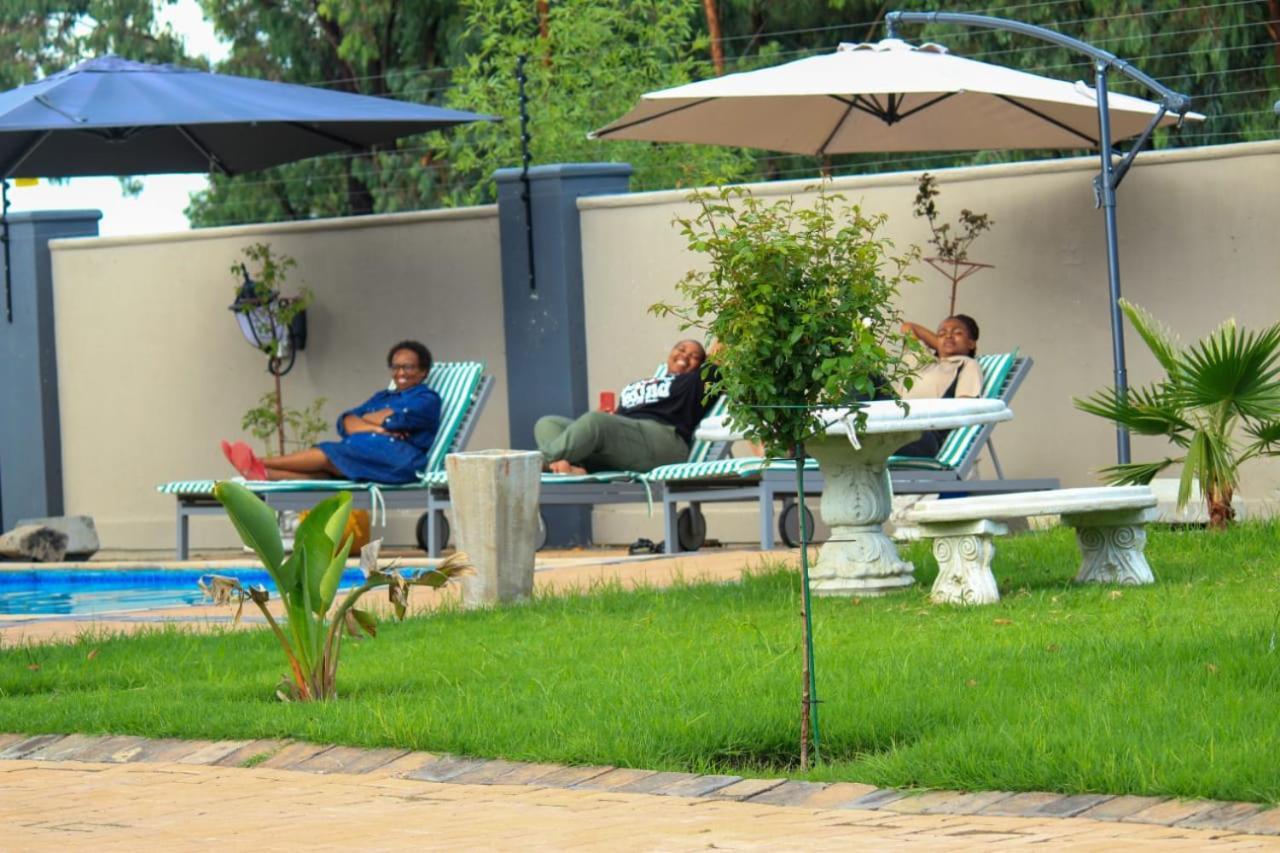 Tranquility Guesthouse Standerton Экстерьер фото