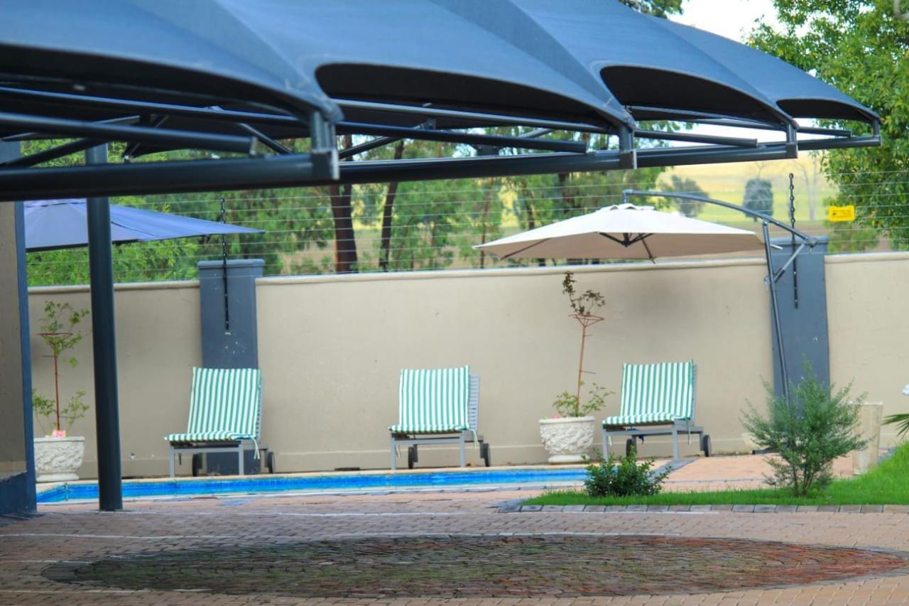 Tranquility Guesthouse Standerton Экстерьер фото