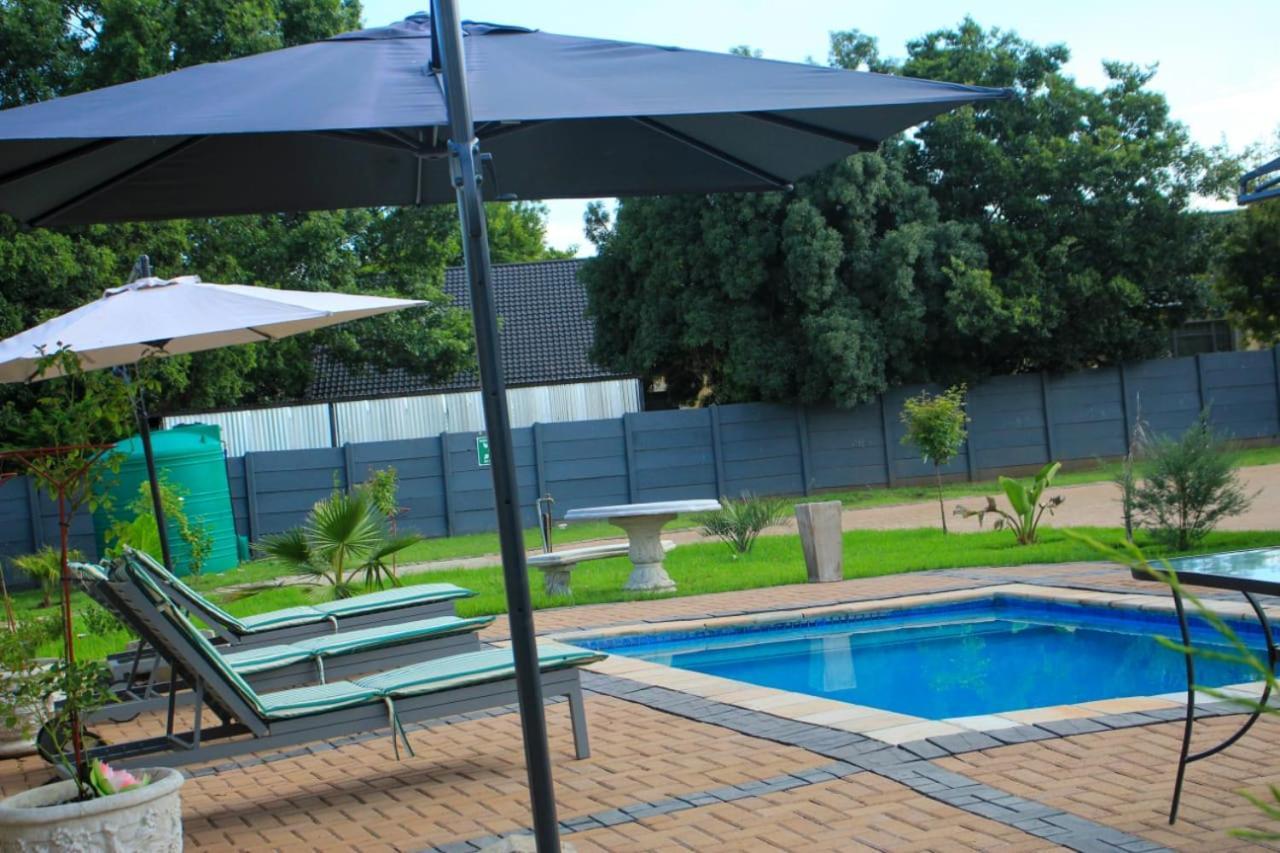 Tranquility Guesthouse Standerton Экстерьер фото